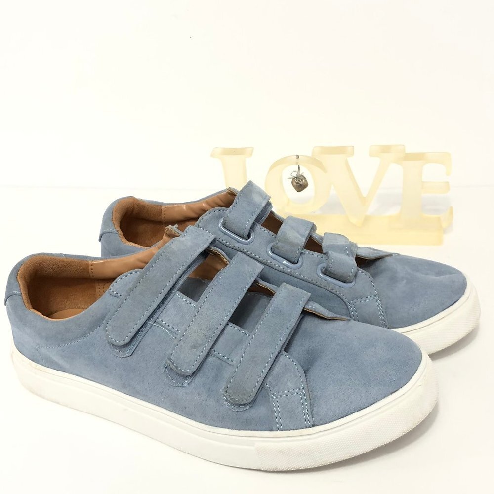 a.n.d ea wy BLUE SUEDE SNEAKERS SIZE 8 ALMOST NEW